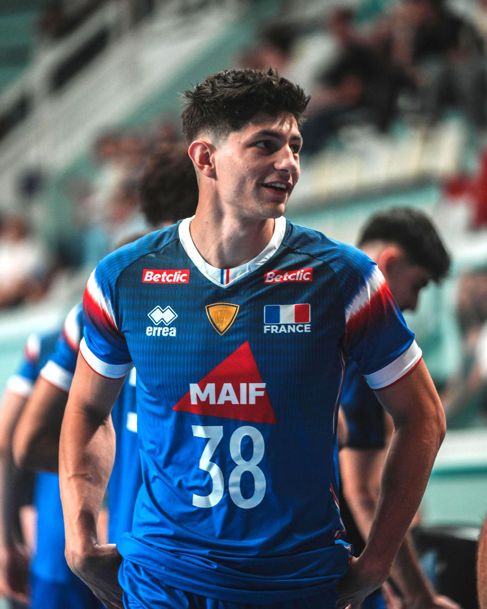 Nathan nuovo opposto biancoblù